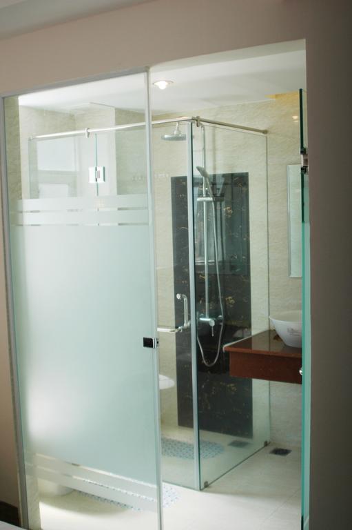 Minh Nhat Hotel Nha Trang Habitación foto