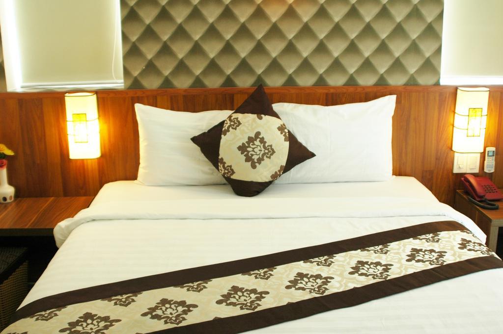 Minh Nhat Hotel Nha Trang Habitación foto