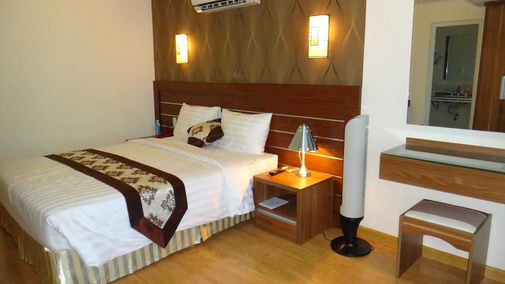 Minh Nhat Hotel Nha Trang Habitación foto