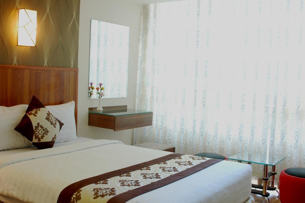 Minh Nhat Hotel Nha Trang Habitación foto