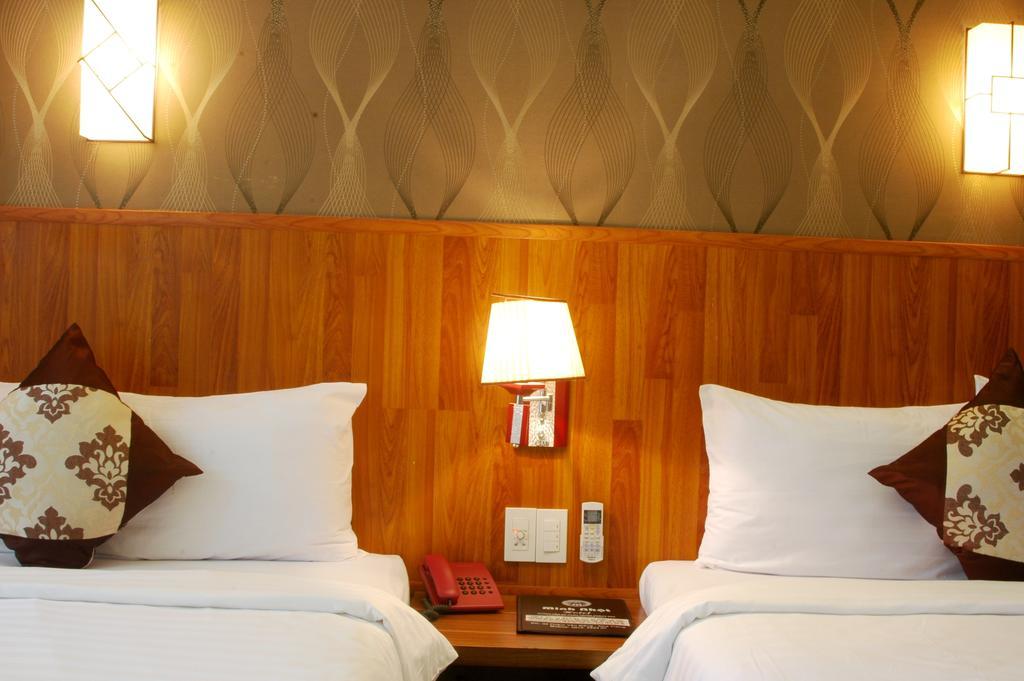 Minh Nhat Hotel Nha Trang Habitación foto