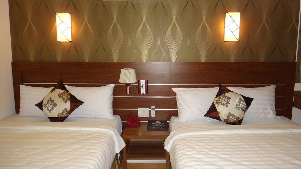 Minh Nhat Hotel Nha Trang Habitación foto